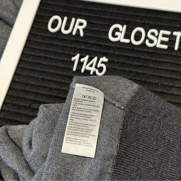 SAKS Unisex Wool Mix Block Buttoned, Pockets Sweater in grays. NWT 1145 - Picture 7 of 7